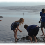 summer-beach-scavenger-hunt-2