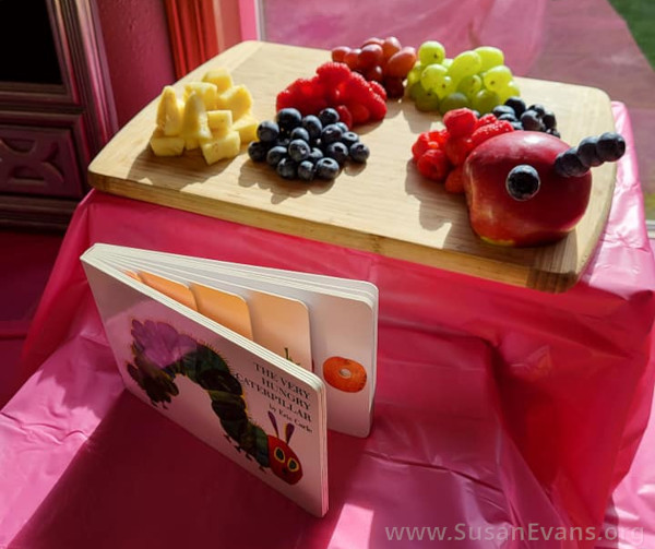 fruit-hungry-caterpillar-display