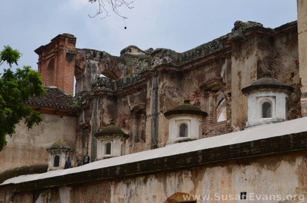 antigua-guatemala-building